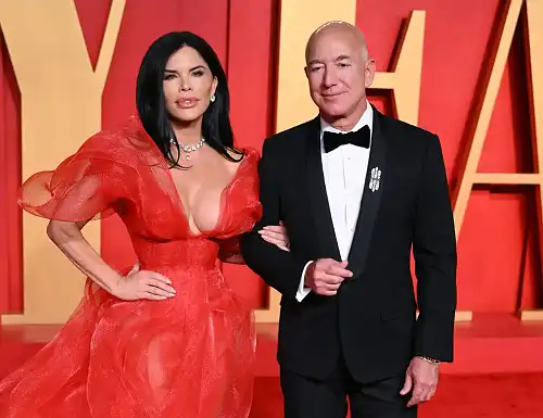 'He Has No Plans of Ever Marrying Her': Jeff Bezos' Fiancée Seemingly Becomes Uneasy When Pressed About Billionaire Wedding 'He Has No Plans of Ever Marrying Her': Jeff Bezos' Fiancée Seemingly Becomes Uneasy When Pressed About Billionaire Wedding